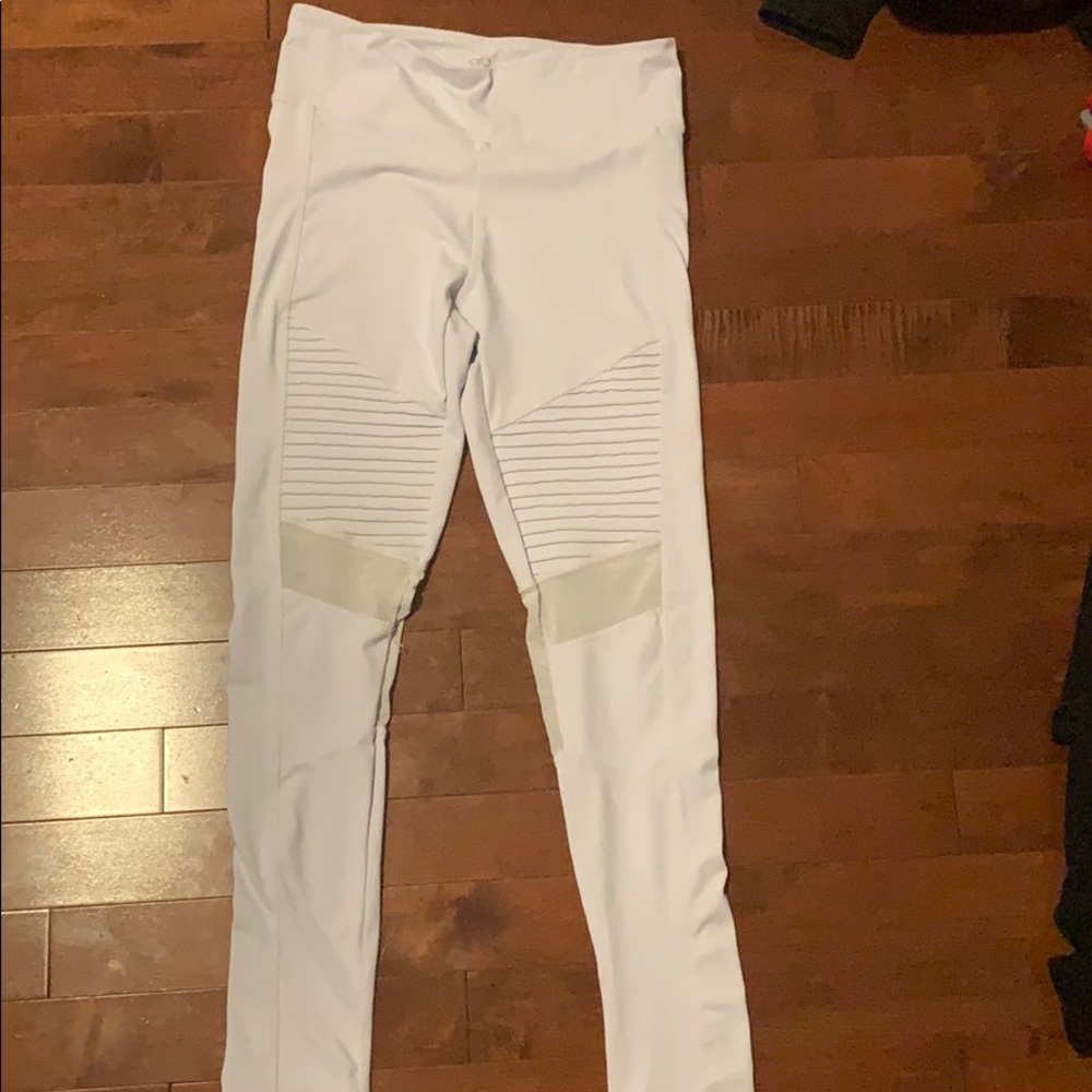 White workout GYM LEGGINGS